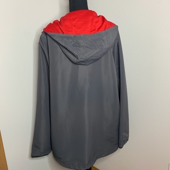 Reebok Grey Lightweight Men's Windbreaker Jacket (XL) - Picture 5 of 8